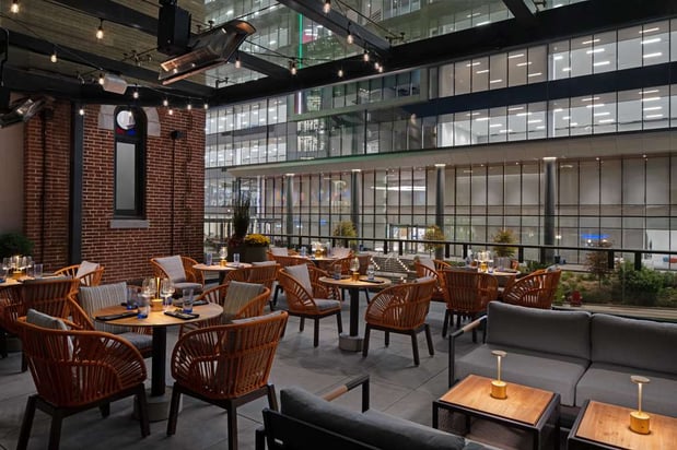 Images Hotel West & Main Conshohocken Philadelphia, Tapestry by Hilton