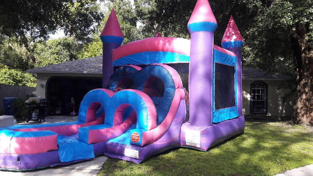 Images BARG-N-BOUNCERS