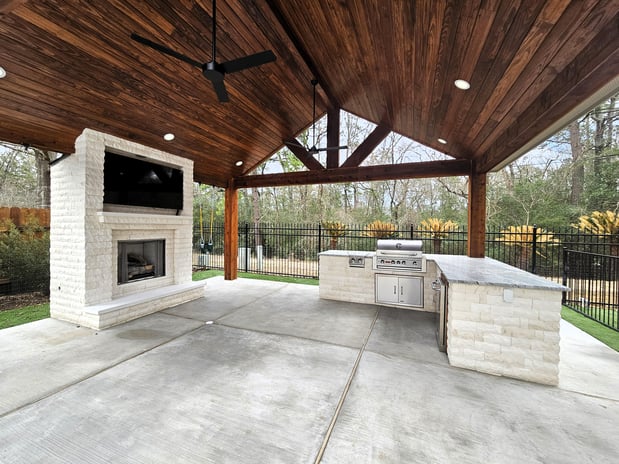 Images Jewel Pools & Outdoor Living