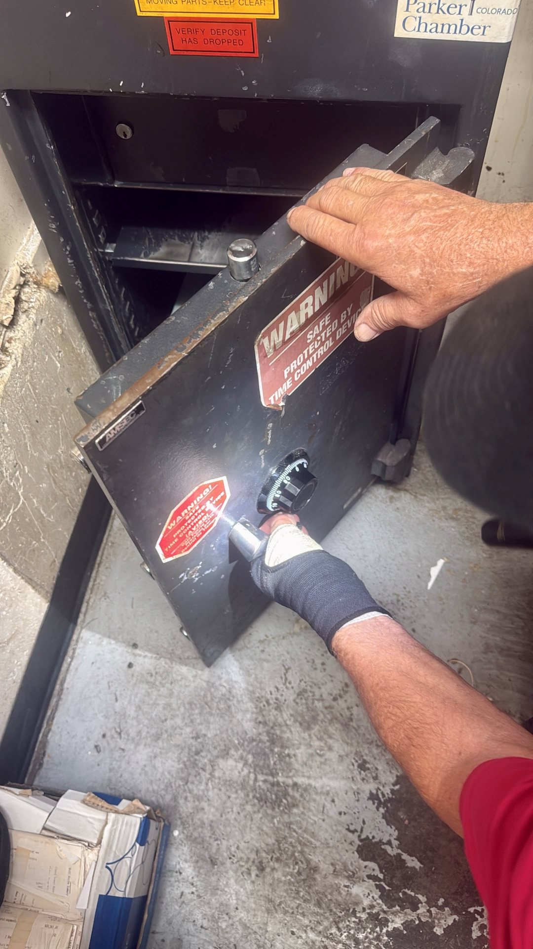 Safe Locksmith Service by Red Rocks Locksmith