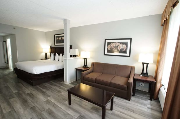Images Best Western Paramus Hotel & Suites