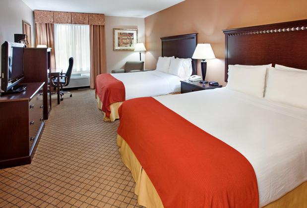 Images Holiday Inn Express & Suites Kansas City-Liberty (Hwy 152) by IHG