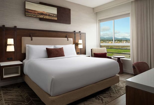 Images The Knoll Hotel Napa Valley, Tapestry by Hilton