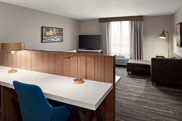 Images Hilton Garden Inn Milwaukee Brookfield Conference Center