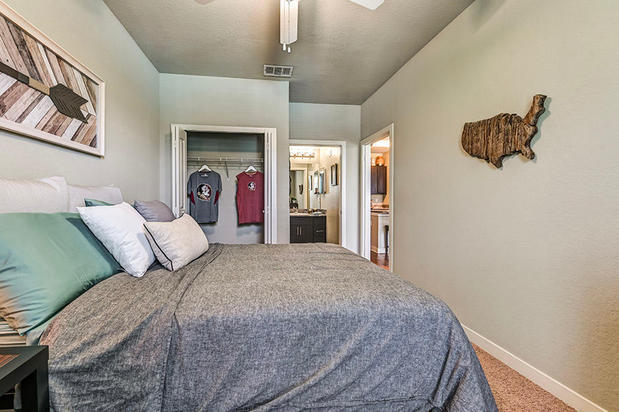 Images NxNW Student Apartments