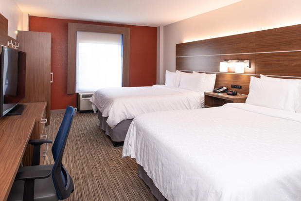 Images Holiday Inn Express Towson Baltimore N by IHG