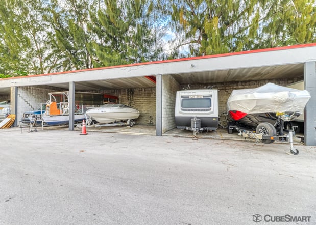 Images CubeSmart Self Storage