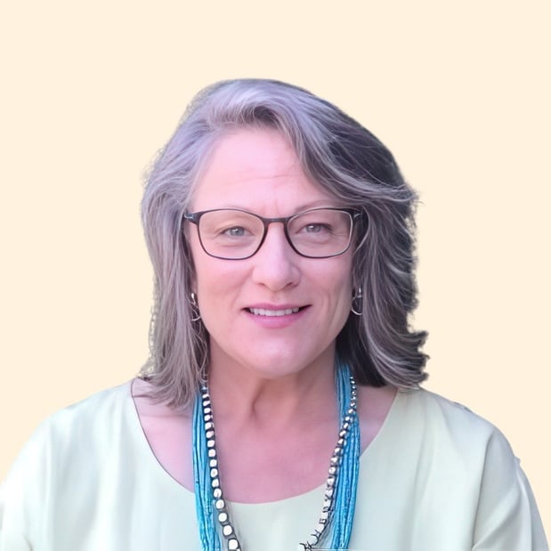 Images Paula Lambur, Counselor