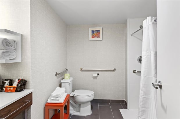 Images Hampton Inn & Suites Bolingbrook