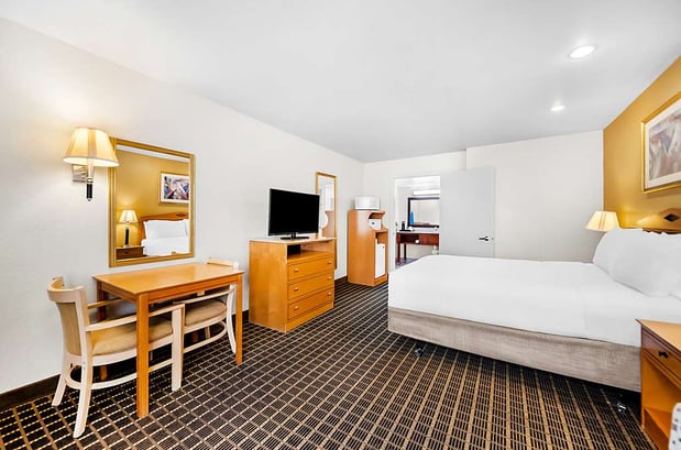 Images SureStay Plus by Best Western San Jose Central City