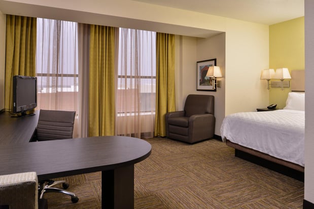 Images Candlewood Suites Terre Haute by IHG