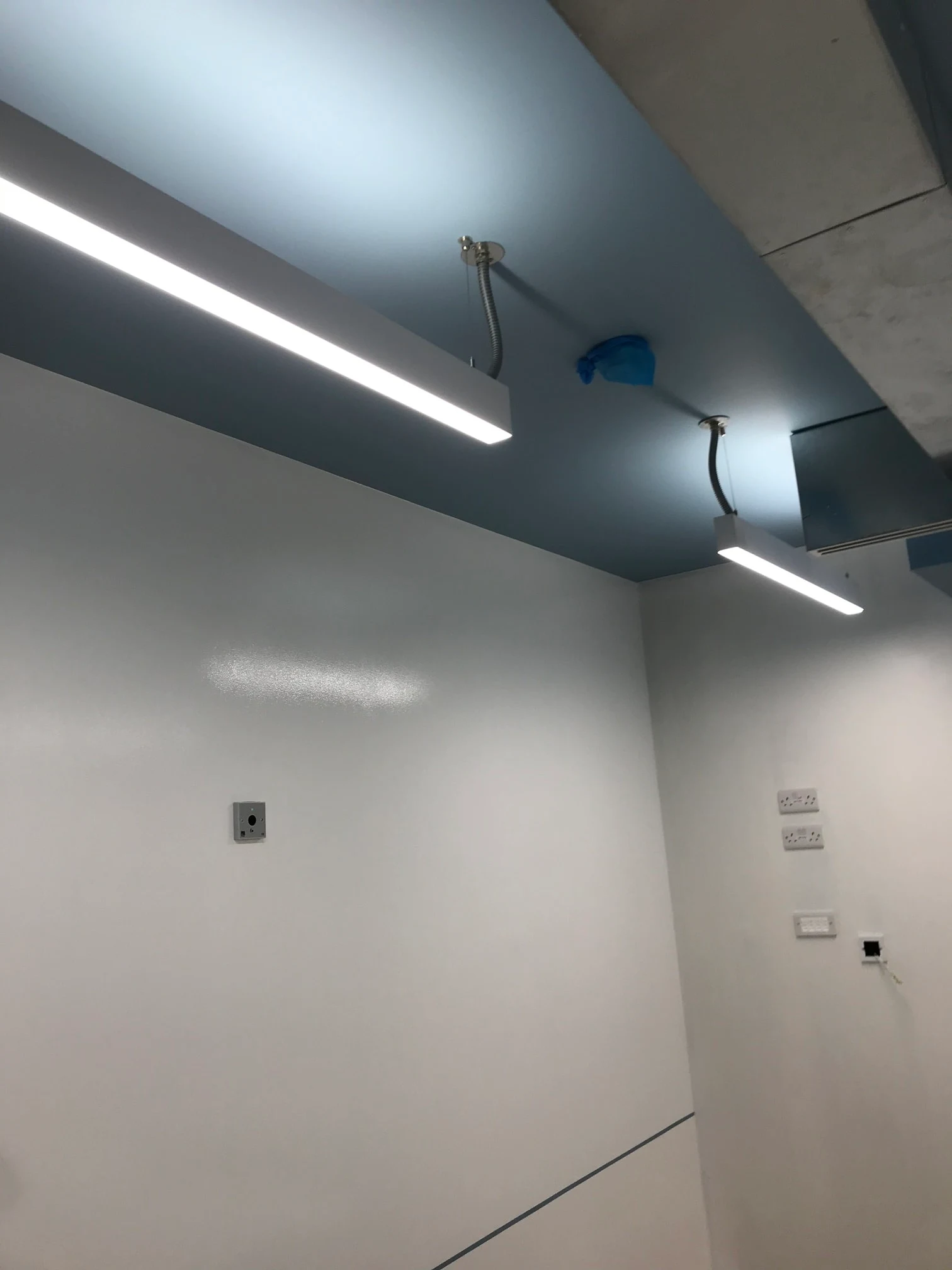 Images Vic's Decorators Ltd