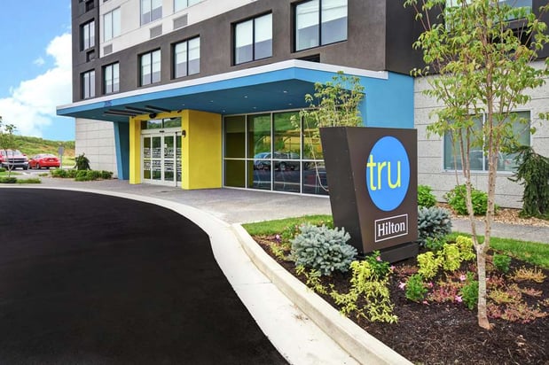 Images Tru by Hilton Pigeon Forge
