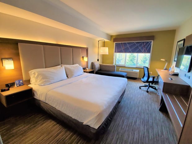 Images Holiday Inn Express & Suites Seattle North - Lynnwood by IHG