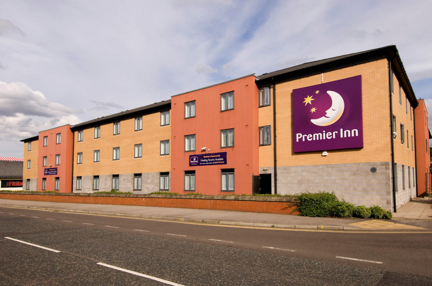 Images Premier Inn Sheffield (Meadowhall) hotel