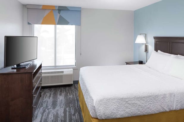 Images Hampton Inn & Suites Miami-Doral/Dolphin Mall