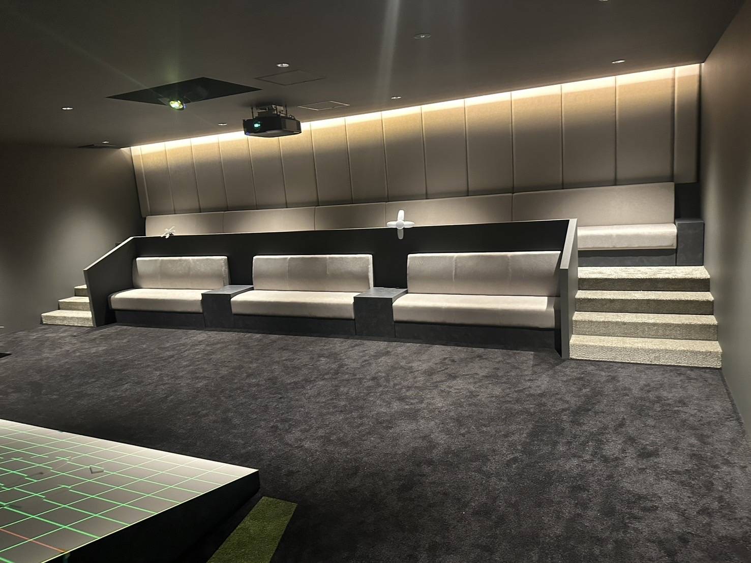 Images 株式会社サナダサービス