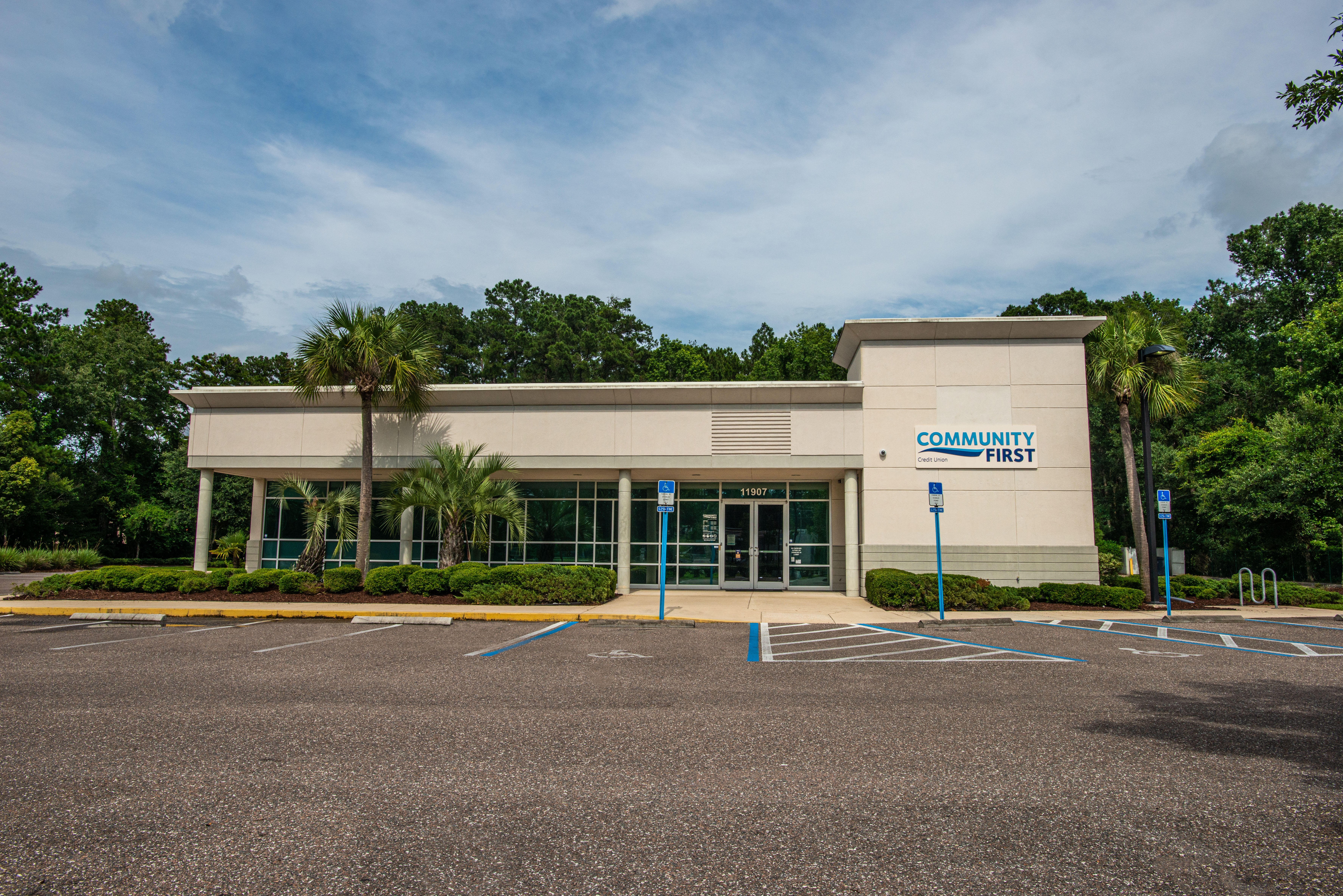 Community First Credit Union Lem Turner Branch