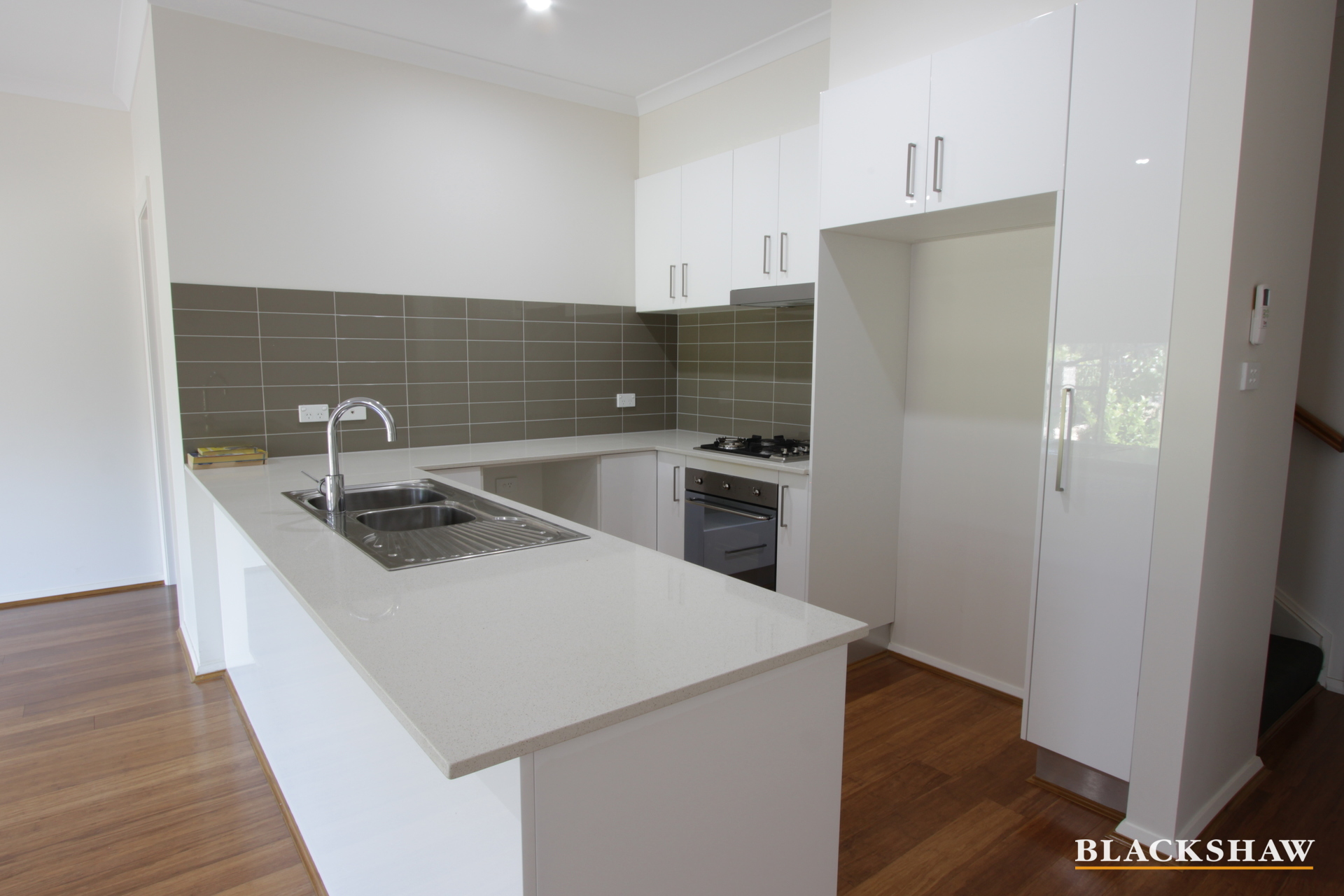 Images Blackshaw Real Estate Queanbeyan & Jerrabomberra