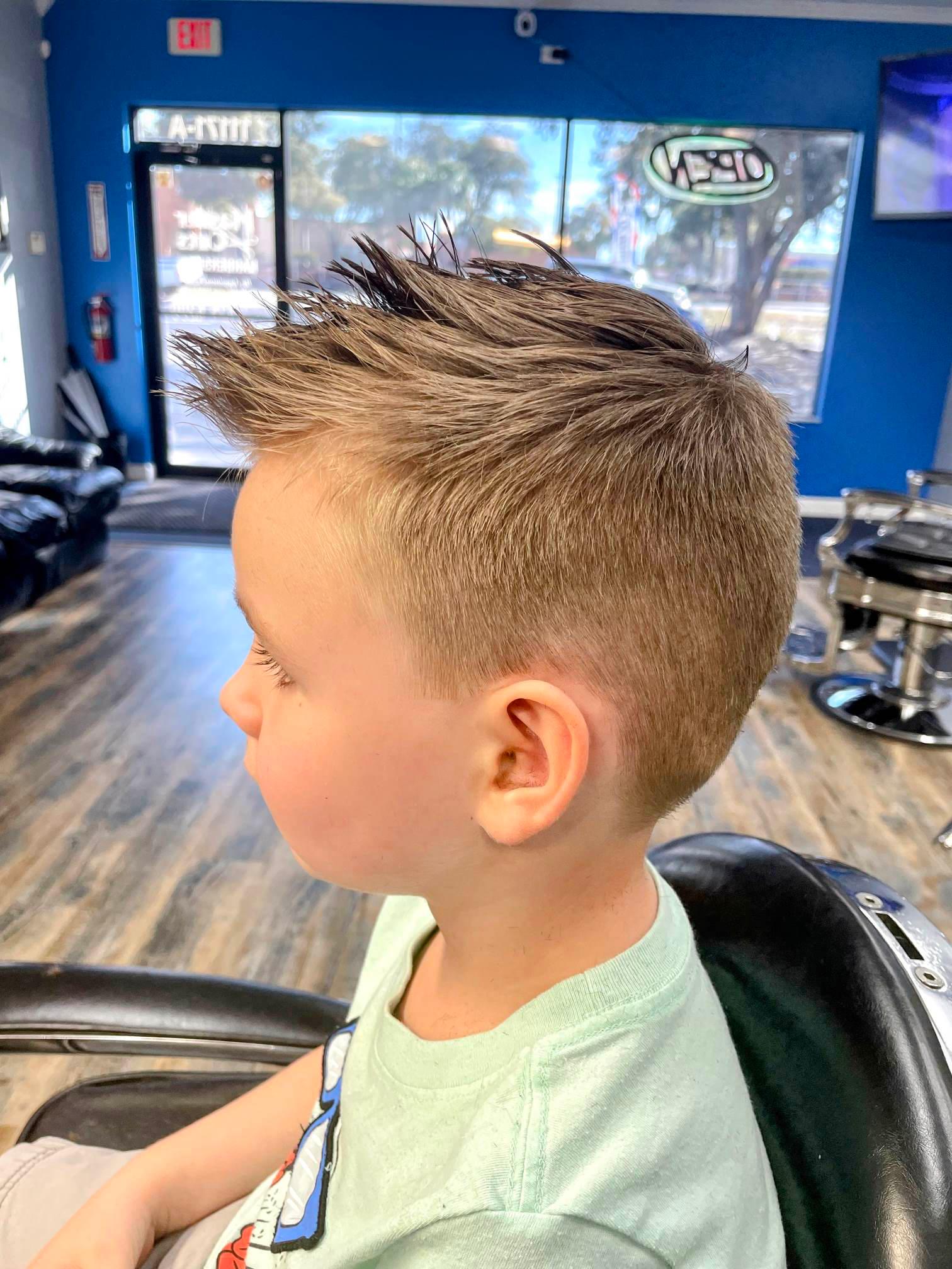 Master Cuts Barbershop Logo