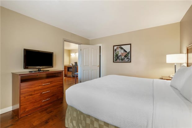 Images Best Western Plus John Jay Inn & Suites