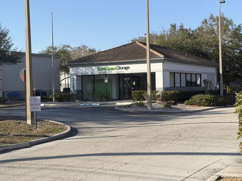 Extra Space Storage Image