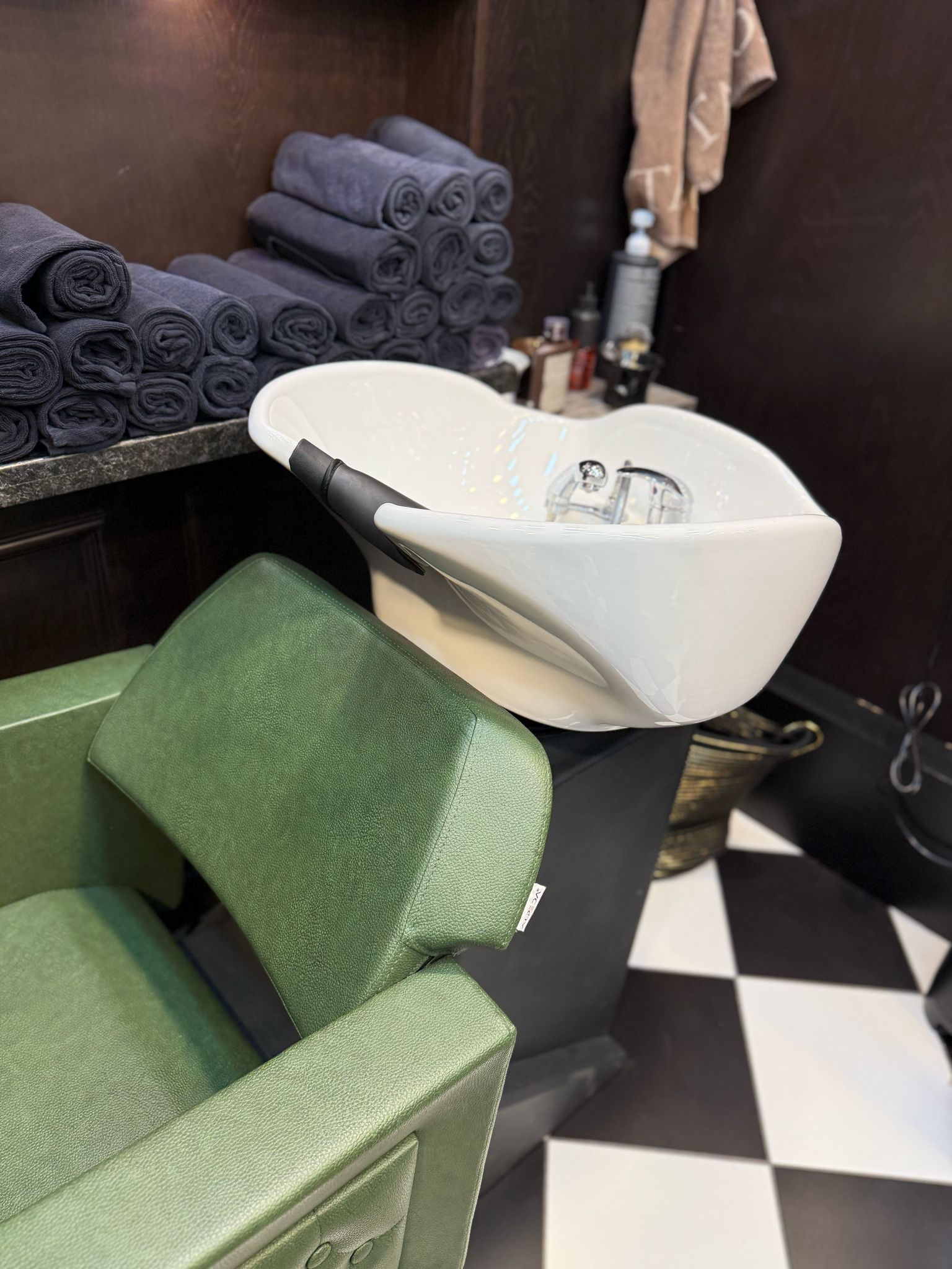 Bilder Enjoy Barber Salon