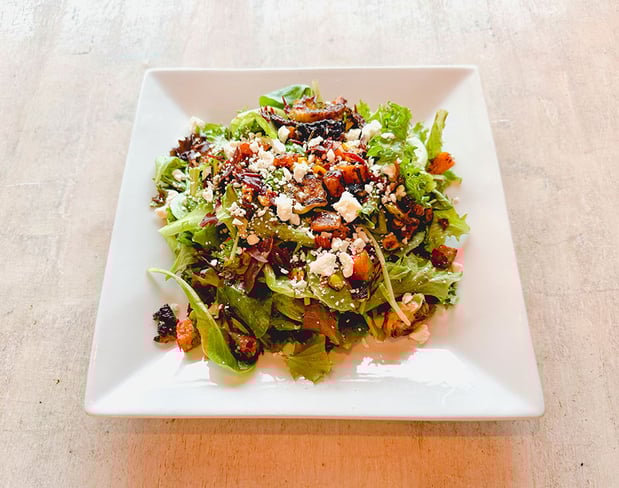 Images Tipsy on Main Kitchen & Cocktails