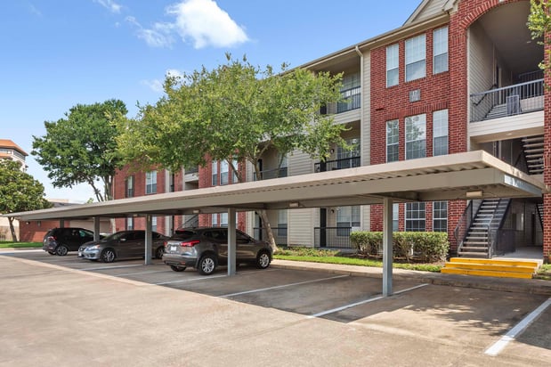 Images Camden Sugar Grove Apartments