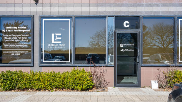 Images Leading Edge Oral Surgery Woodbury