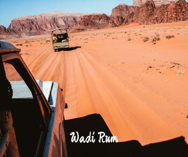 Images Caravan-Serai Tours  Inc.