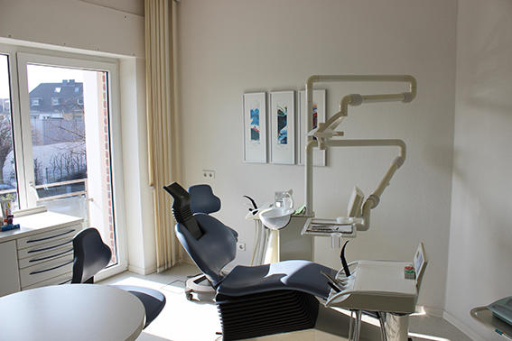 Zahnarzt Dr.med.dent.Torsten Sorg, Traarer Straße 15 in Krefeld