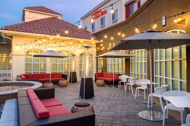 Images Hilton Garden Inn Fontana
