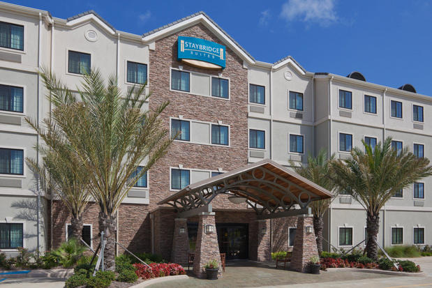 Images Staybridge Suites Lafayette-Airport by IHG