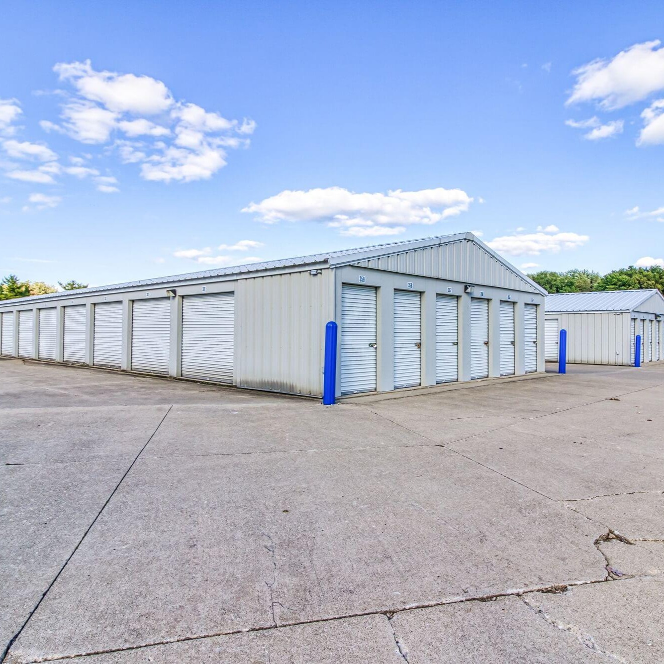 Valley Storage - North Ridgeville - Drive-up Storage Units