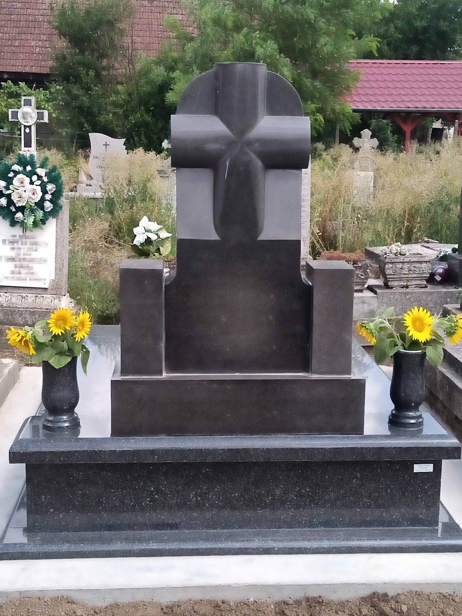 Images VARGA ZOLTÁN KŐFARAGÓ-MŰKŐKÉSZÍTŐ