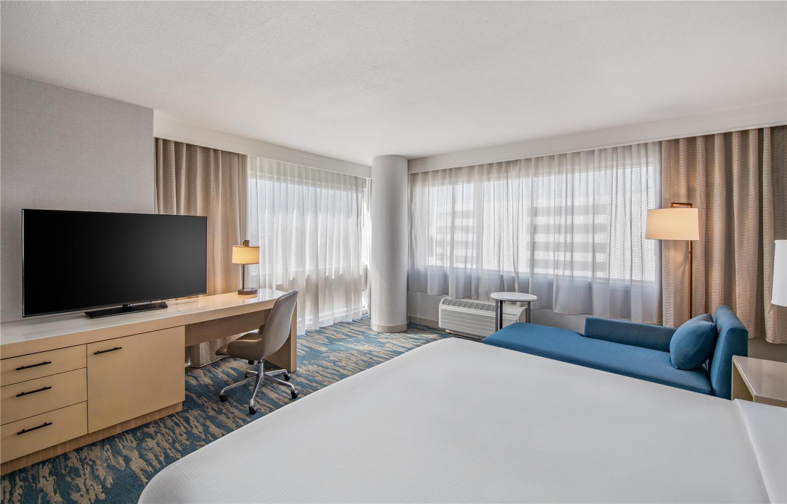Guest room