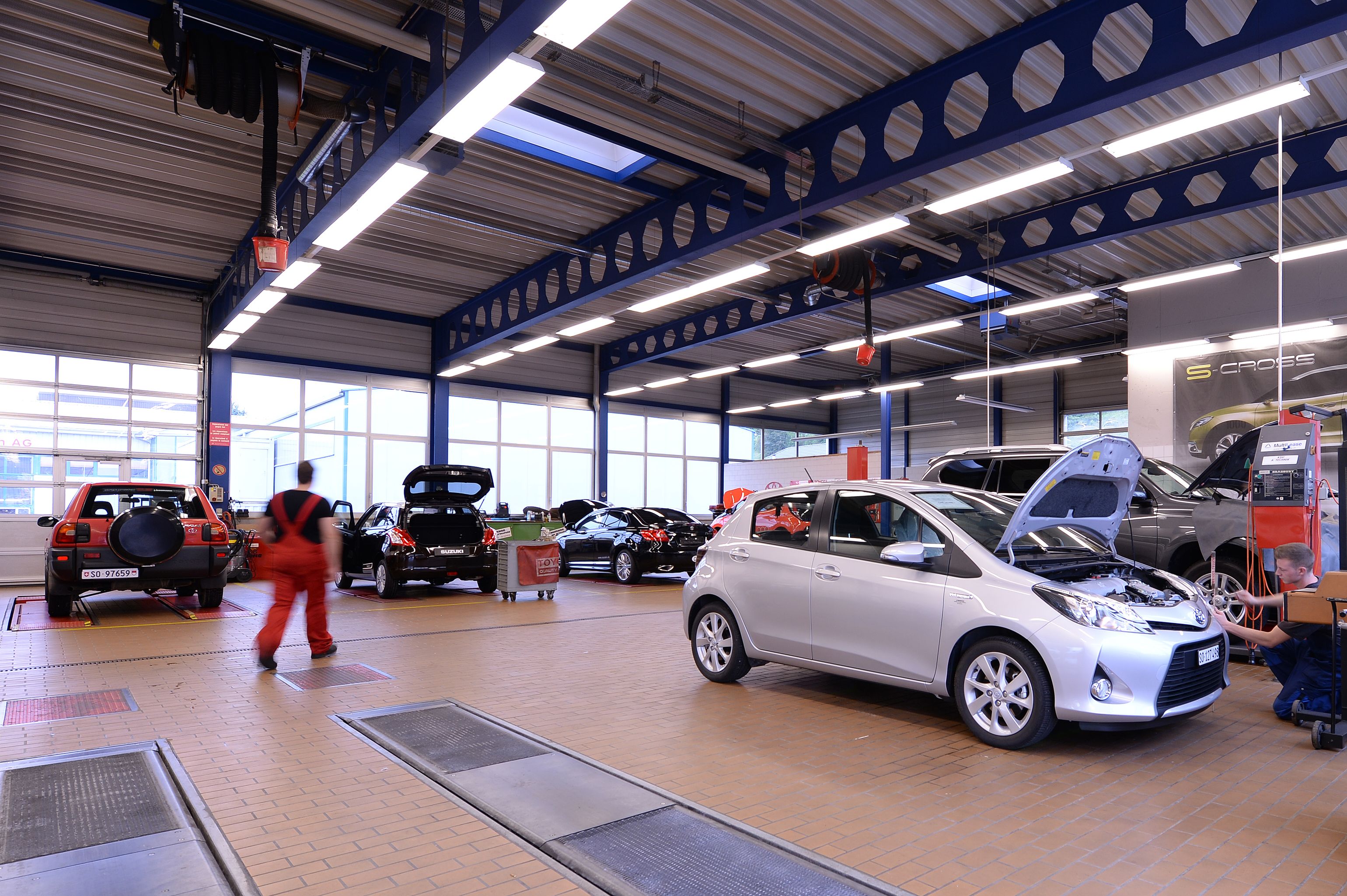 Bilder Garage Grossfeld AG