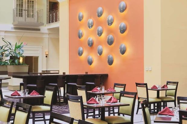 Images DoubleTree Suites by Hilton at The Battery Atlanta