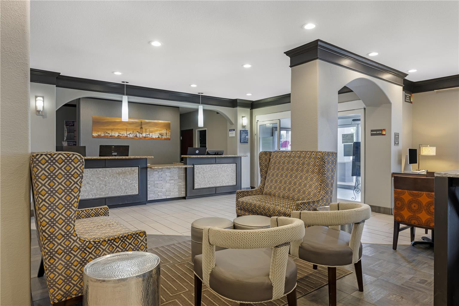 BW Levelland TX Lobby