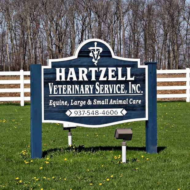 Images Hartzell Veterinary Service: Charles W. Hartzell, DVM and Sue Ann Hartzell, DVM