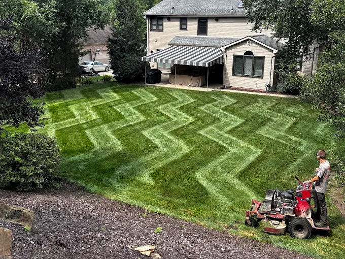 Images Lesser's Landscaping