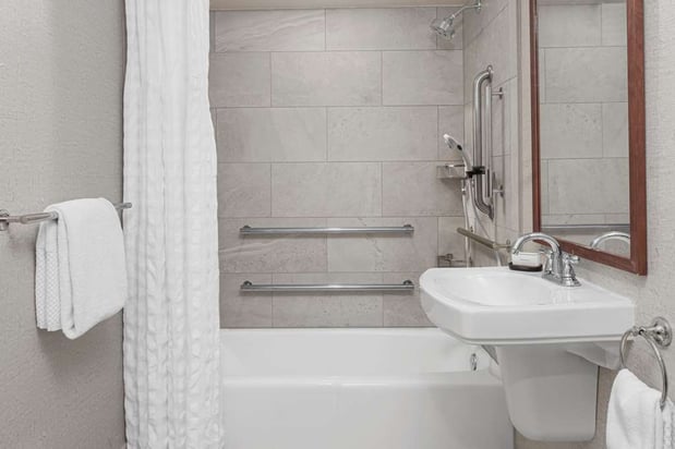 Images Embassy Suites by Hilton Nashville Airport
