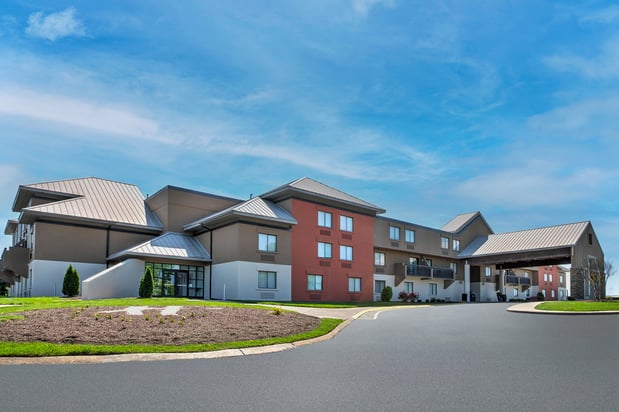 Images Holiday Inn Express Nashville Airport by IHG