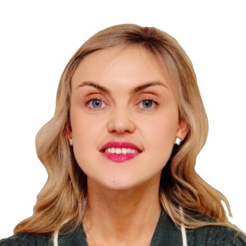 Kate Kelly, Ophthalmic Director in our Athlone store
