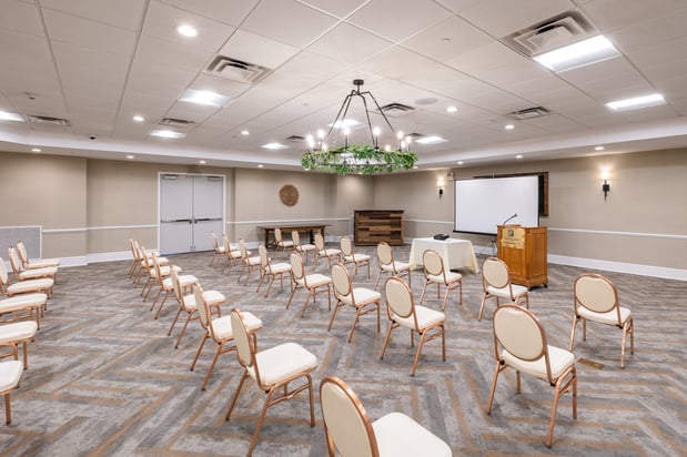 Images Holiday Inn Manahawkin/Long Beach Island by IHG