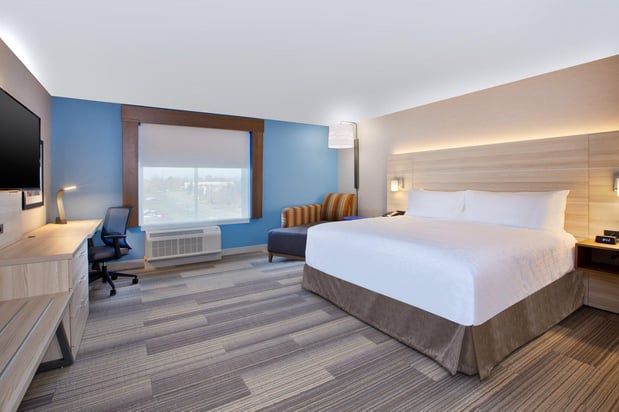 Images Holiday Inn Express & Suites Wooster by IHG