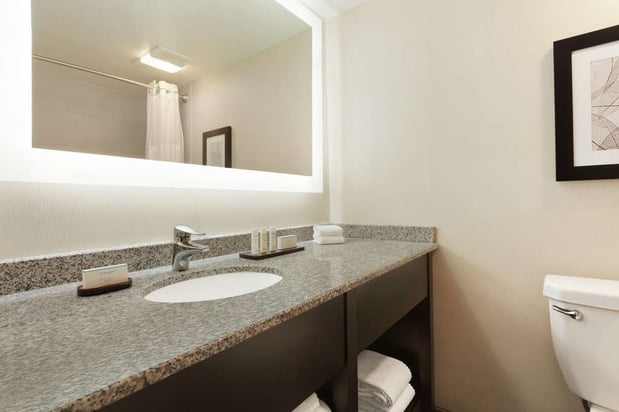 Images Embassy Suites by Hilton Arcadia Pasadena Area
