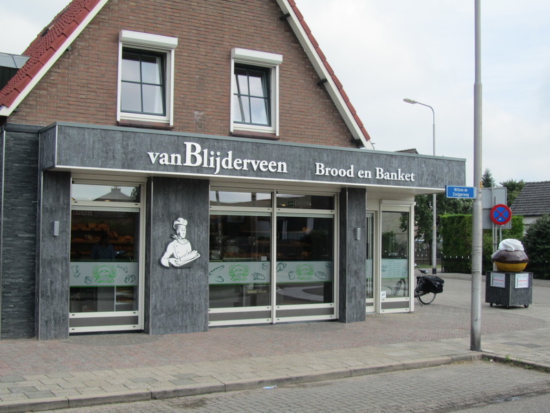 Foto's Blijderveen Brood- en Banketbakkerij Van