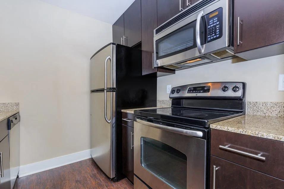 Photo of the kitchen in the studio apartment.